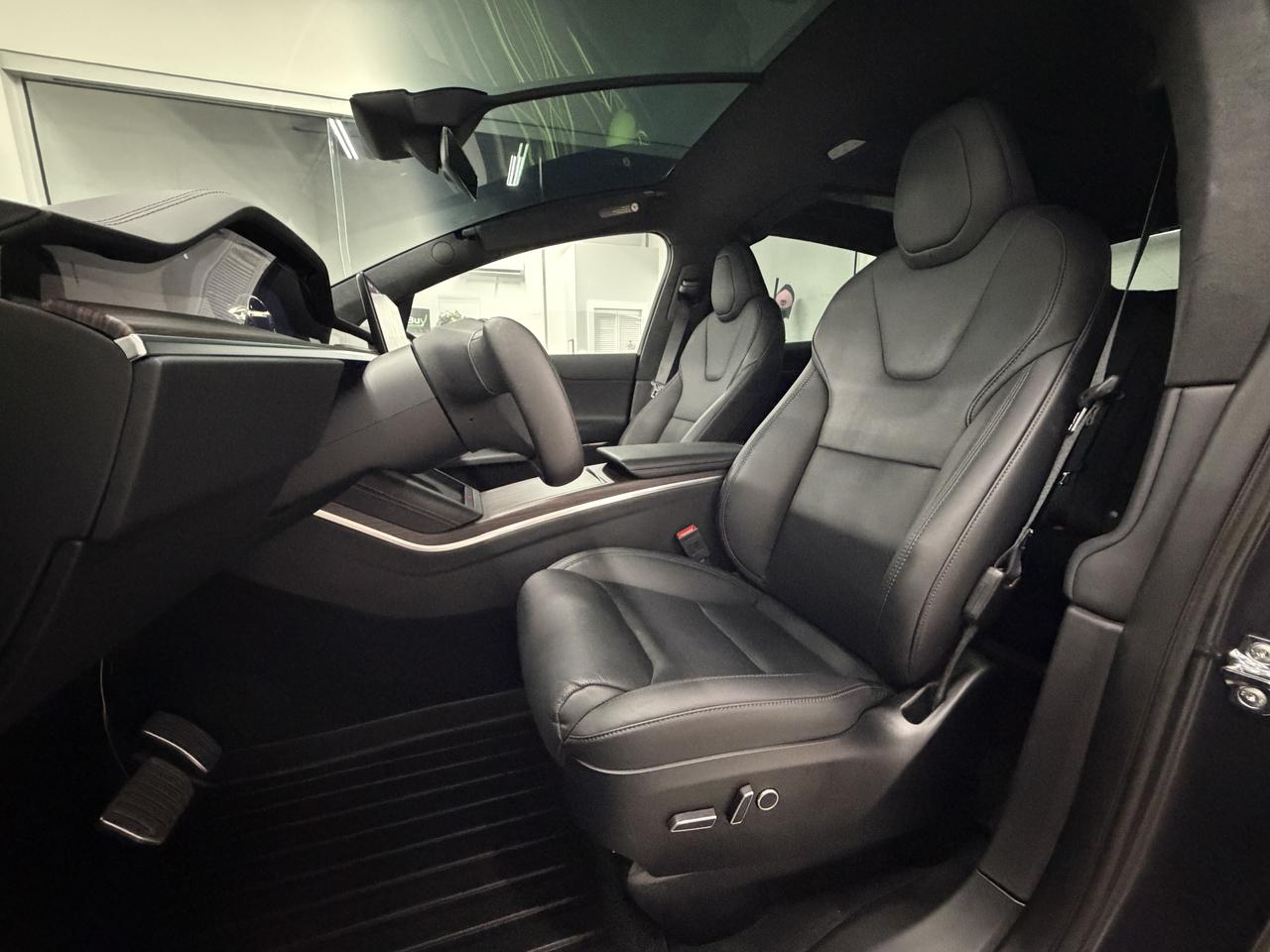 Tesla Model X Long Range 2024