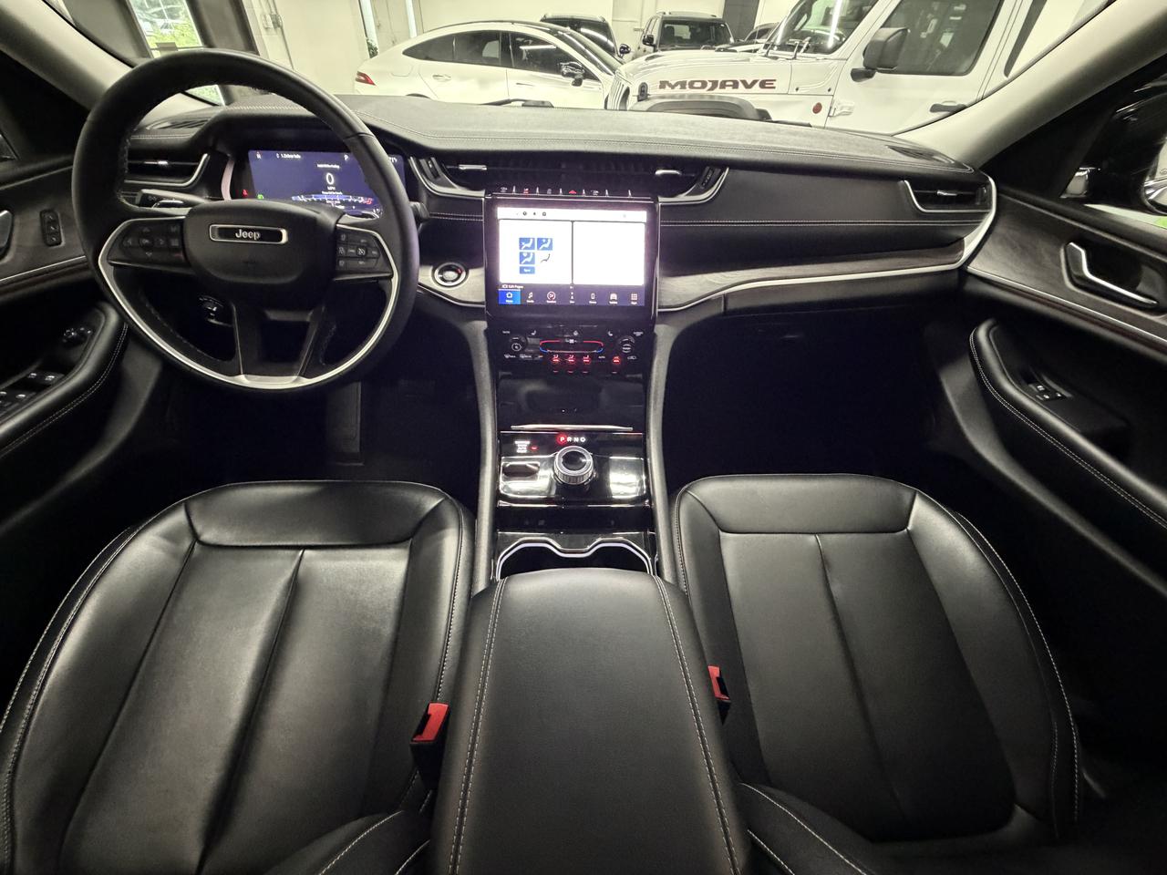 Jeep Grand Cherokee L Limited 4WD 2023
