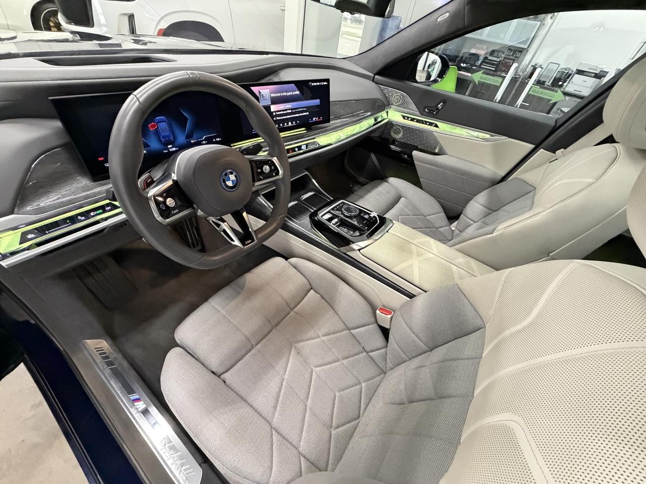 BMW i7 xDrive60 2023
