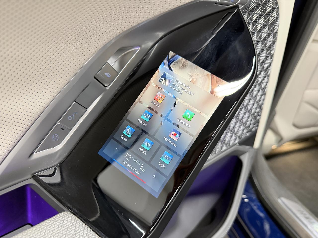 BMW i7 xDrive60 2023