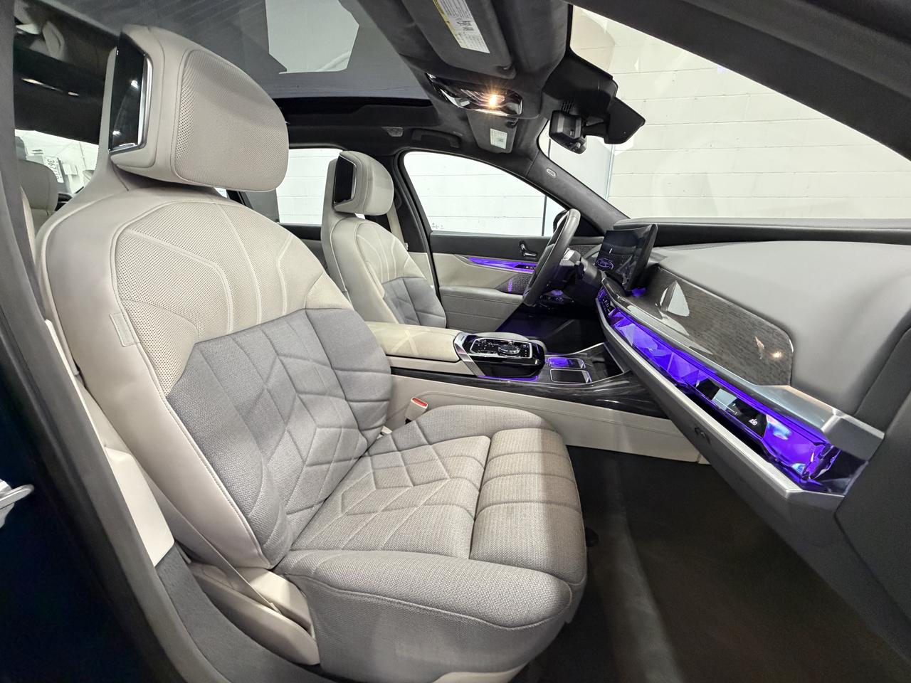 BMW i7 xDrive60 2023