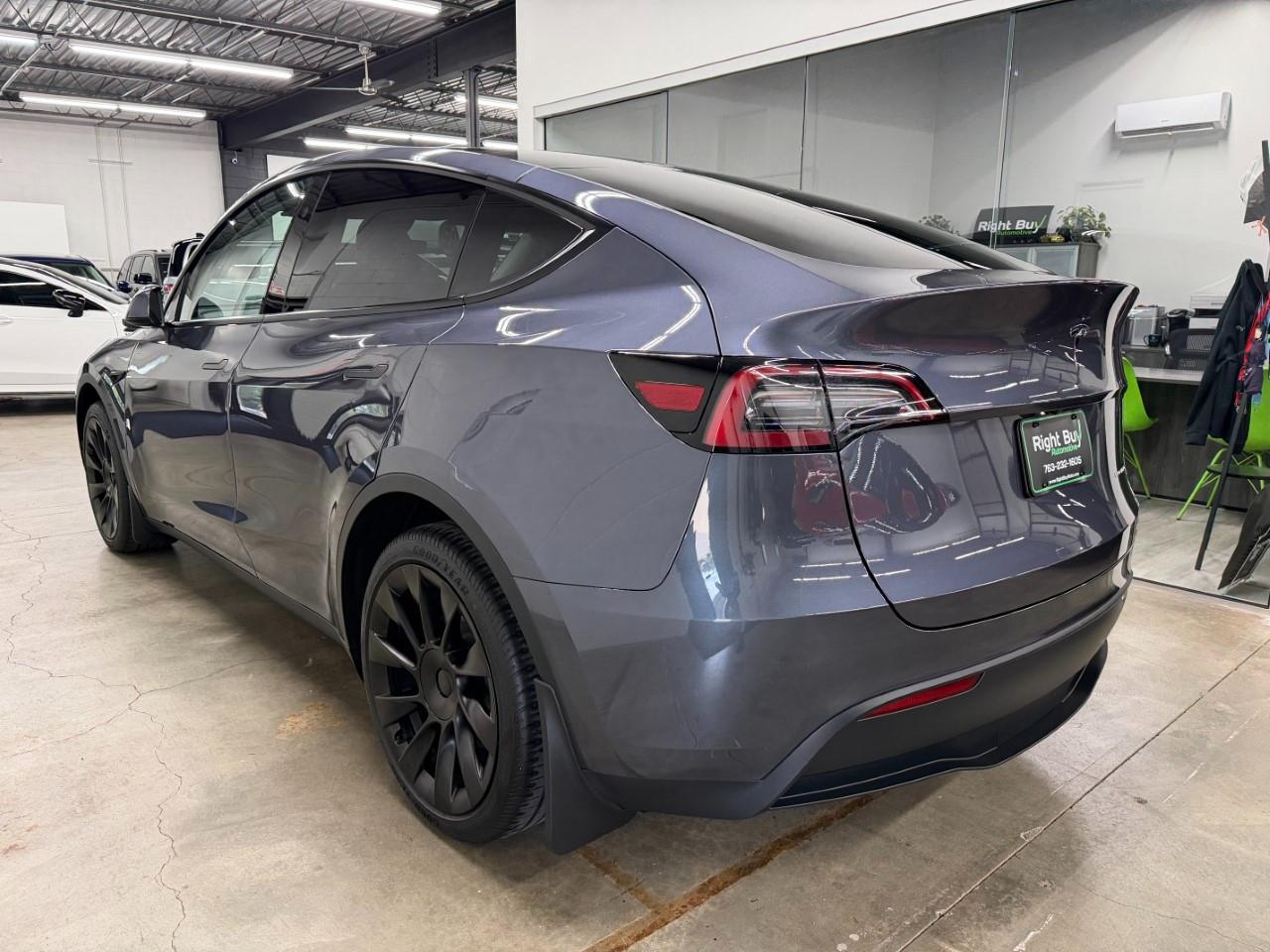 Tesla Model Y Long Range 2023
