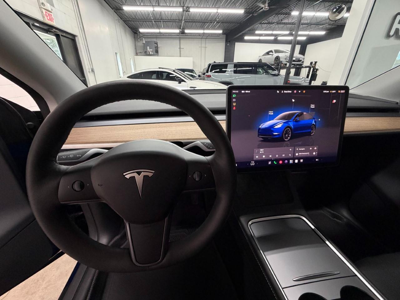 Tesla Model Y Long Range 2023