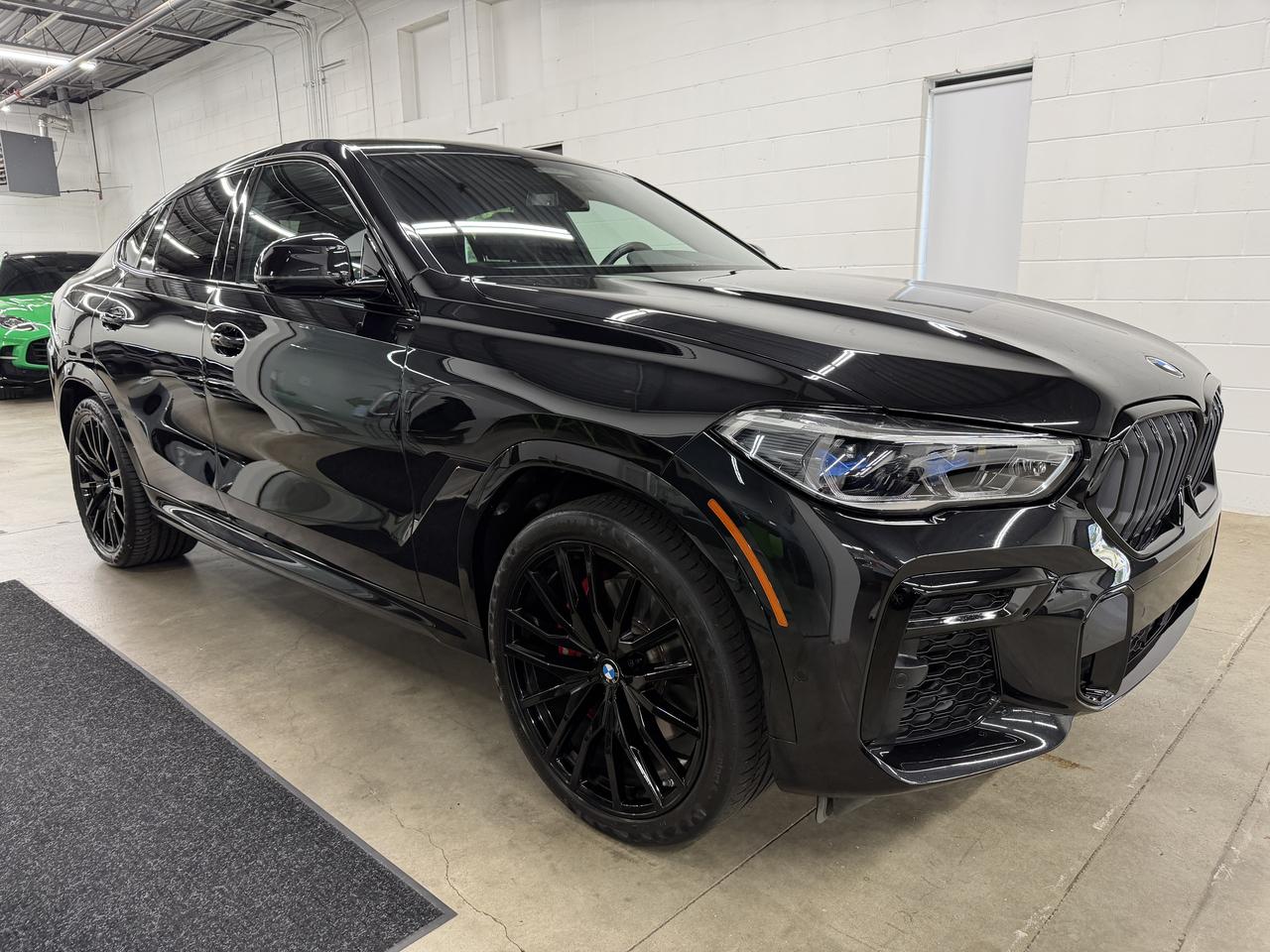 BMW X6  2022