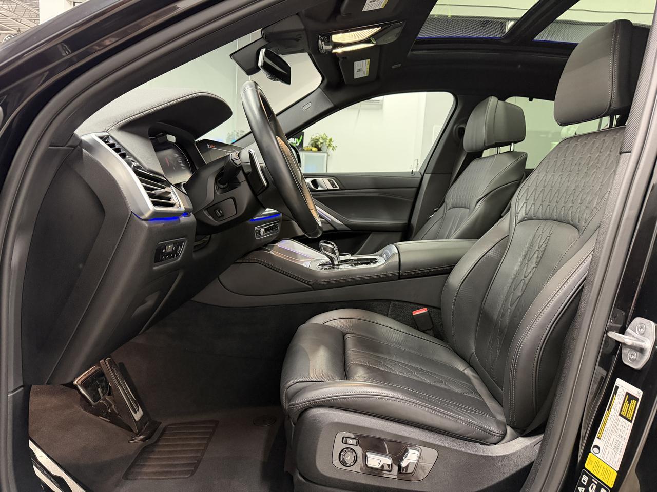 BMW X6  2022
