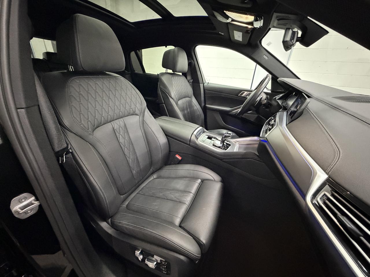 BMW X6  2022