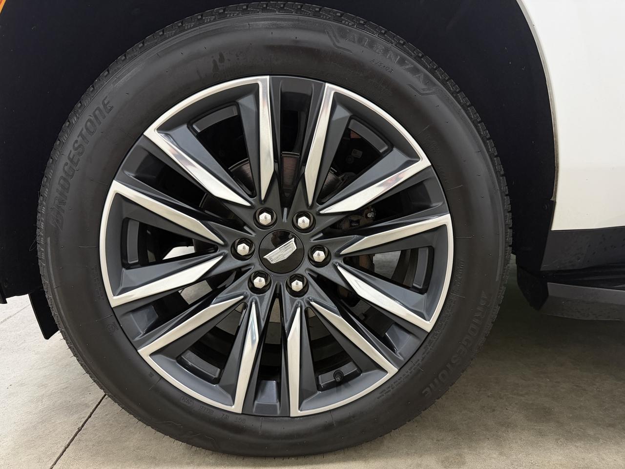 Cadillac Escalade ESV Sport AWD 2021