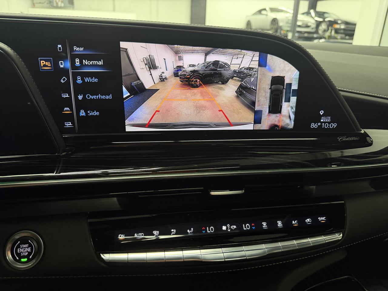 Cadillac Escalade ESV Sport AWD 2021