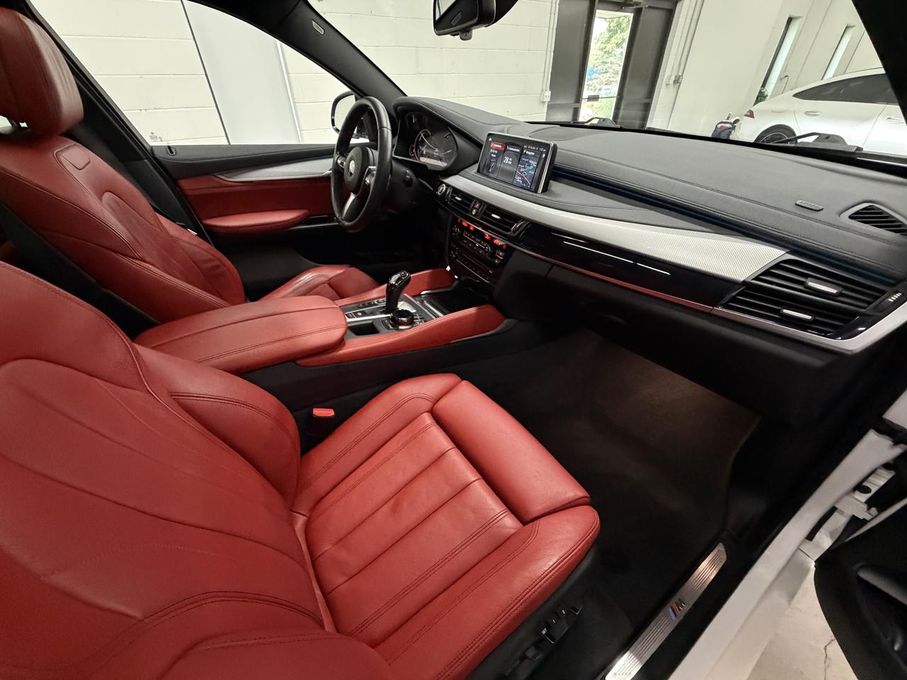 BMW X6  2019