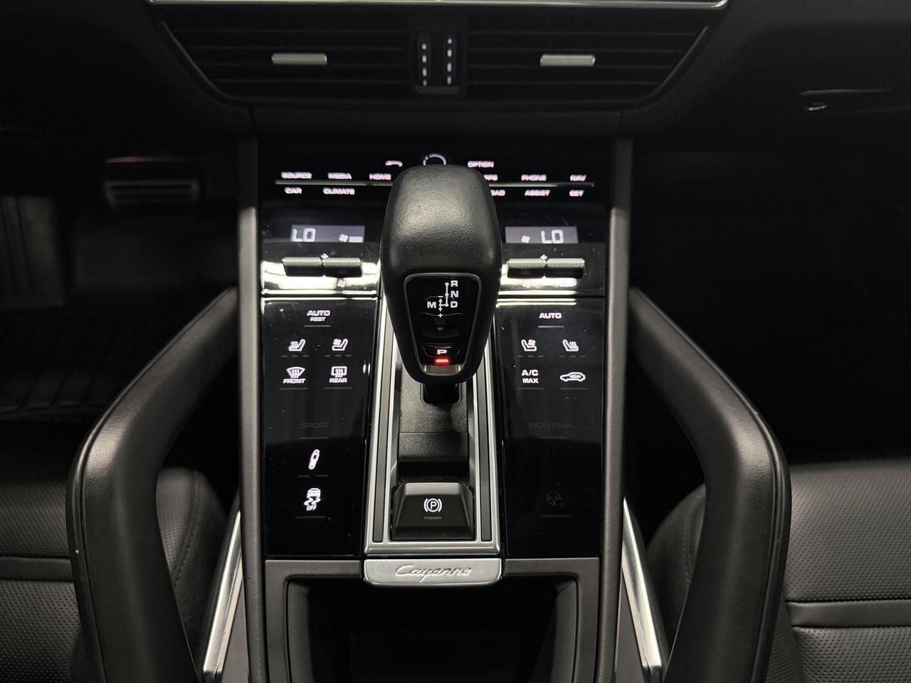 Porsche Cayenne Turbo 2021