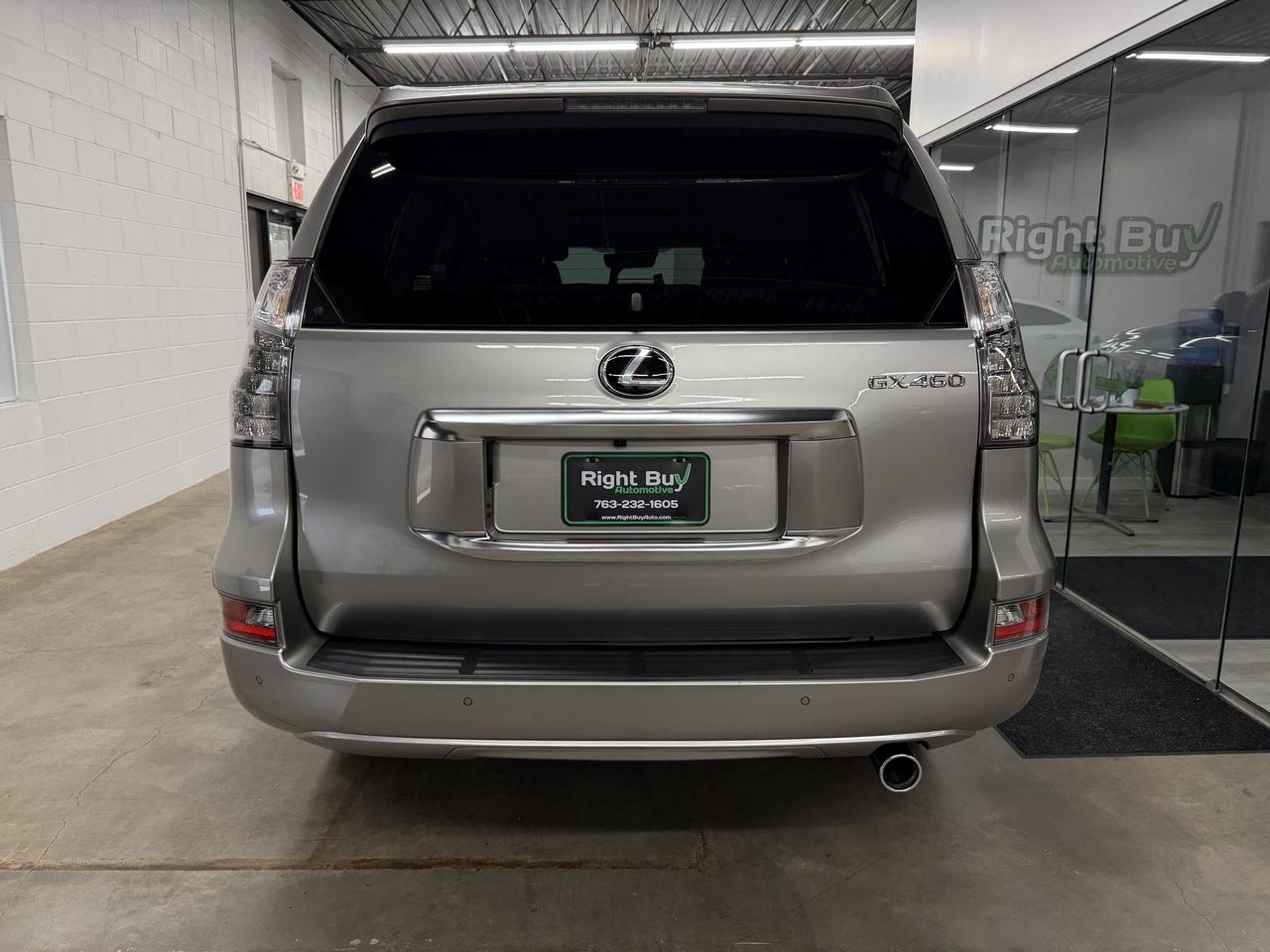 Lexus GX 460 4WD 4dr Premium 2023