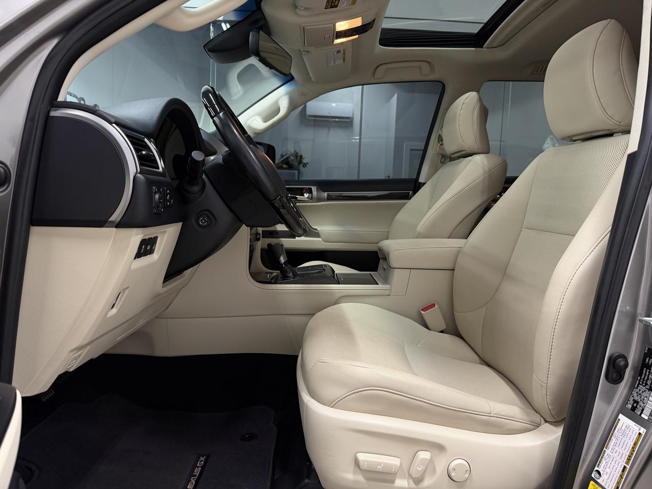 Lexus GX 460 4WD 4dr Premium 2023