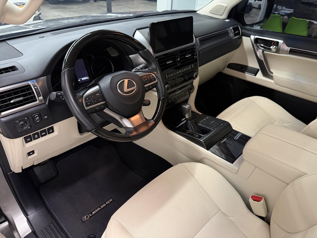 Lexus GX 460 4WD 4dr Premium 2023
