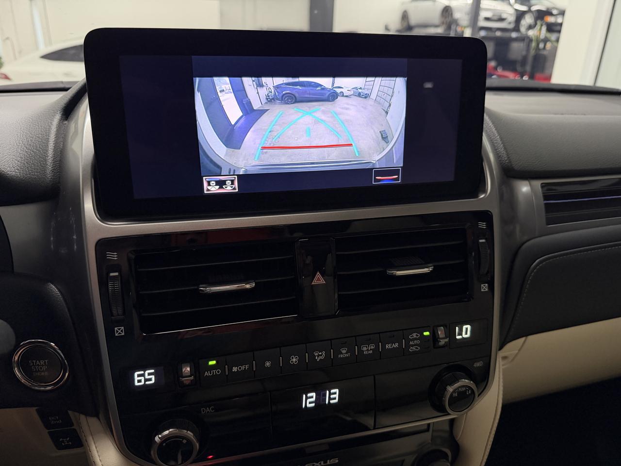 Lexus GX 460 4WD 4dr Premium 2023
