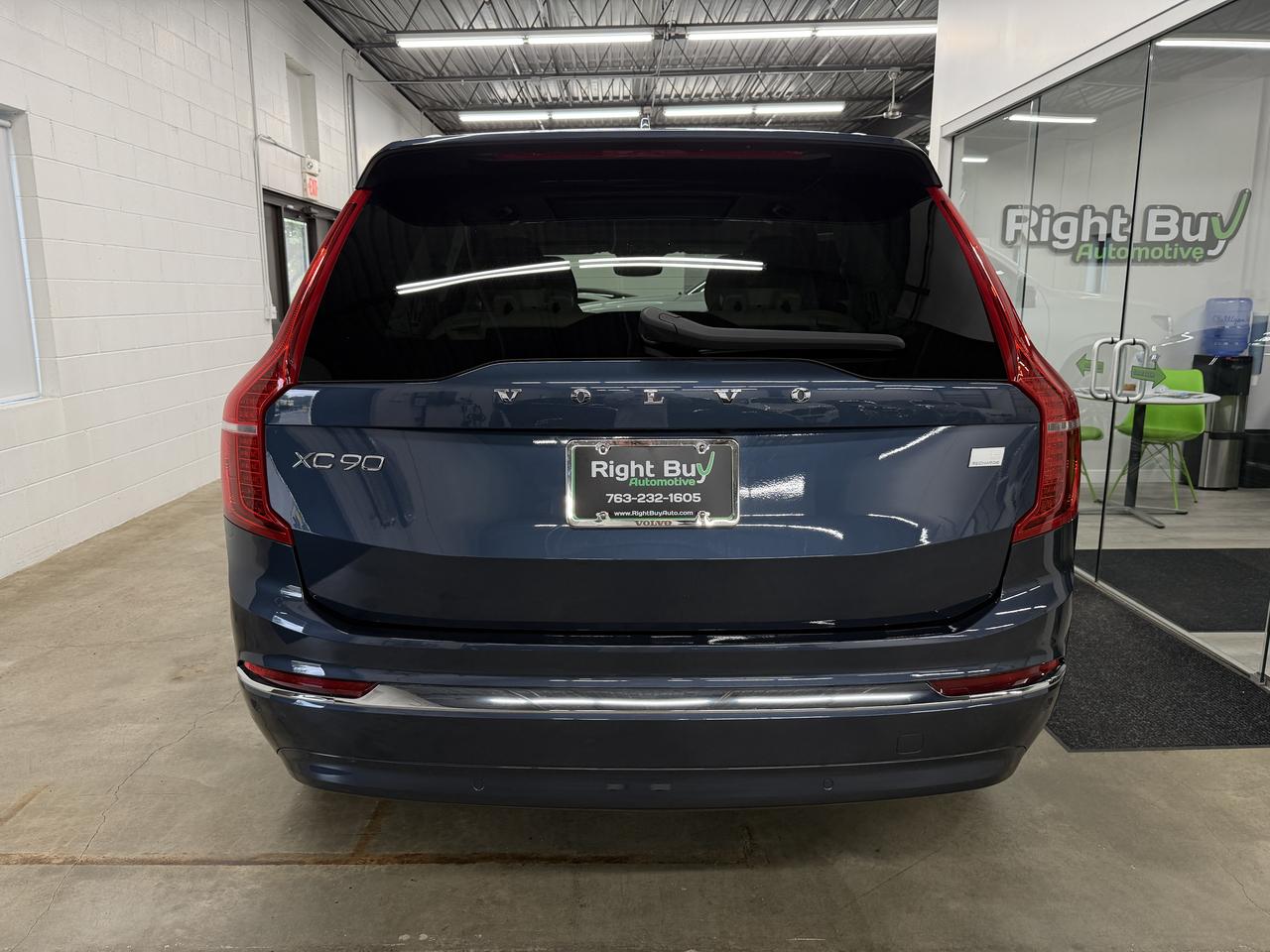 Volvo XC90 Recharge T8 Ultimate Bright w/6 Passenger Seating 2023