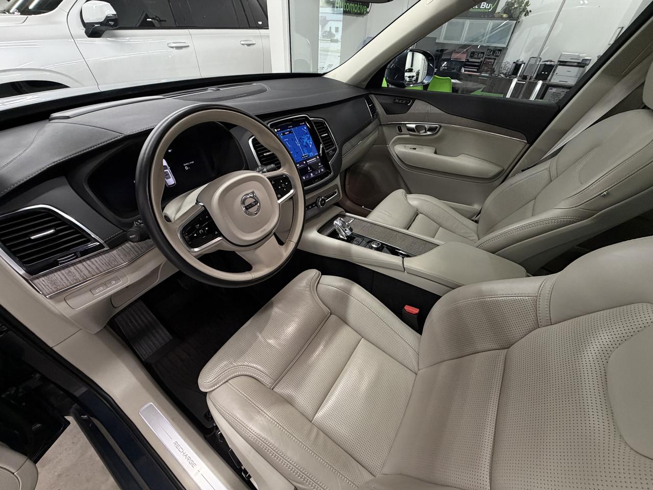 Volvo XC90 Recharge T8 Ultimate Bright w/6 Passenger Seating 2023