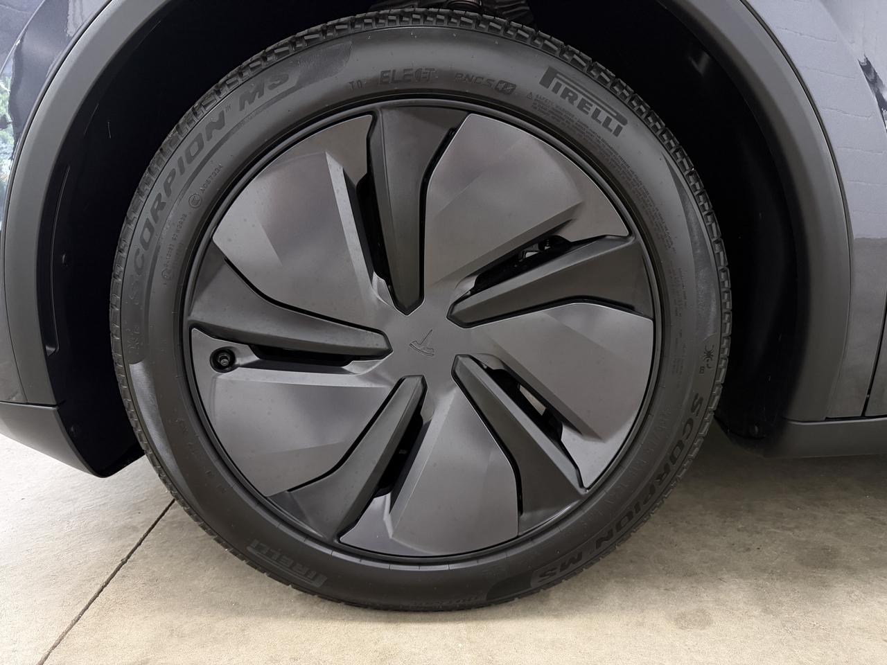 Tesla Model Y Premium AWD 2026