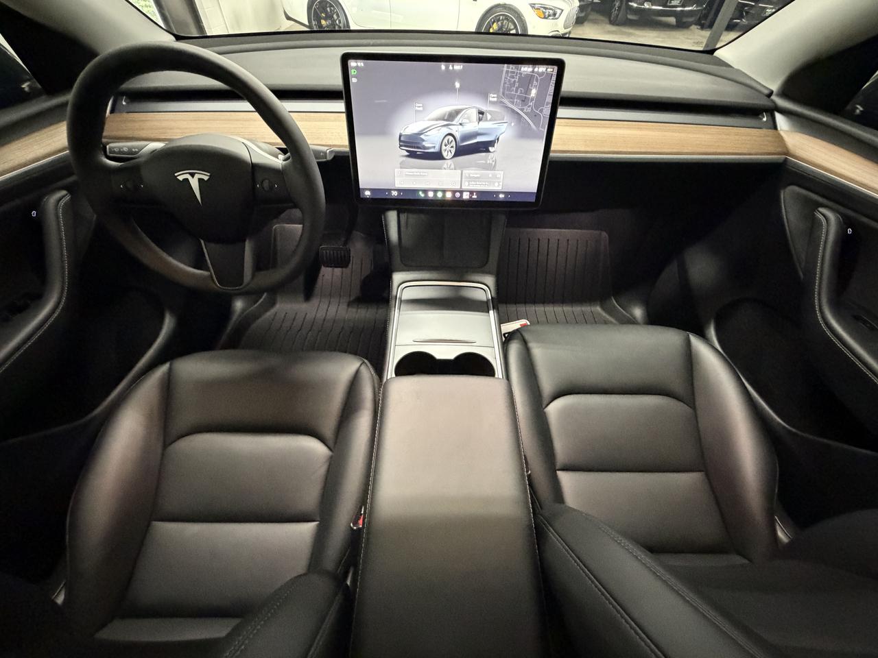 Tesla Model Y Long Range 2025