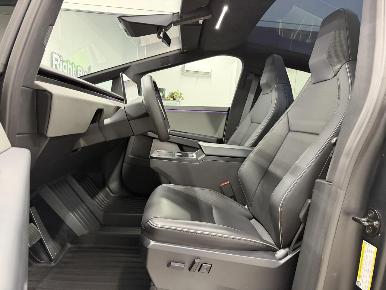 Tesla Cybertruck Base 2024