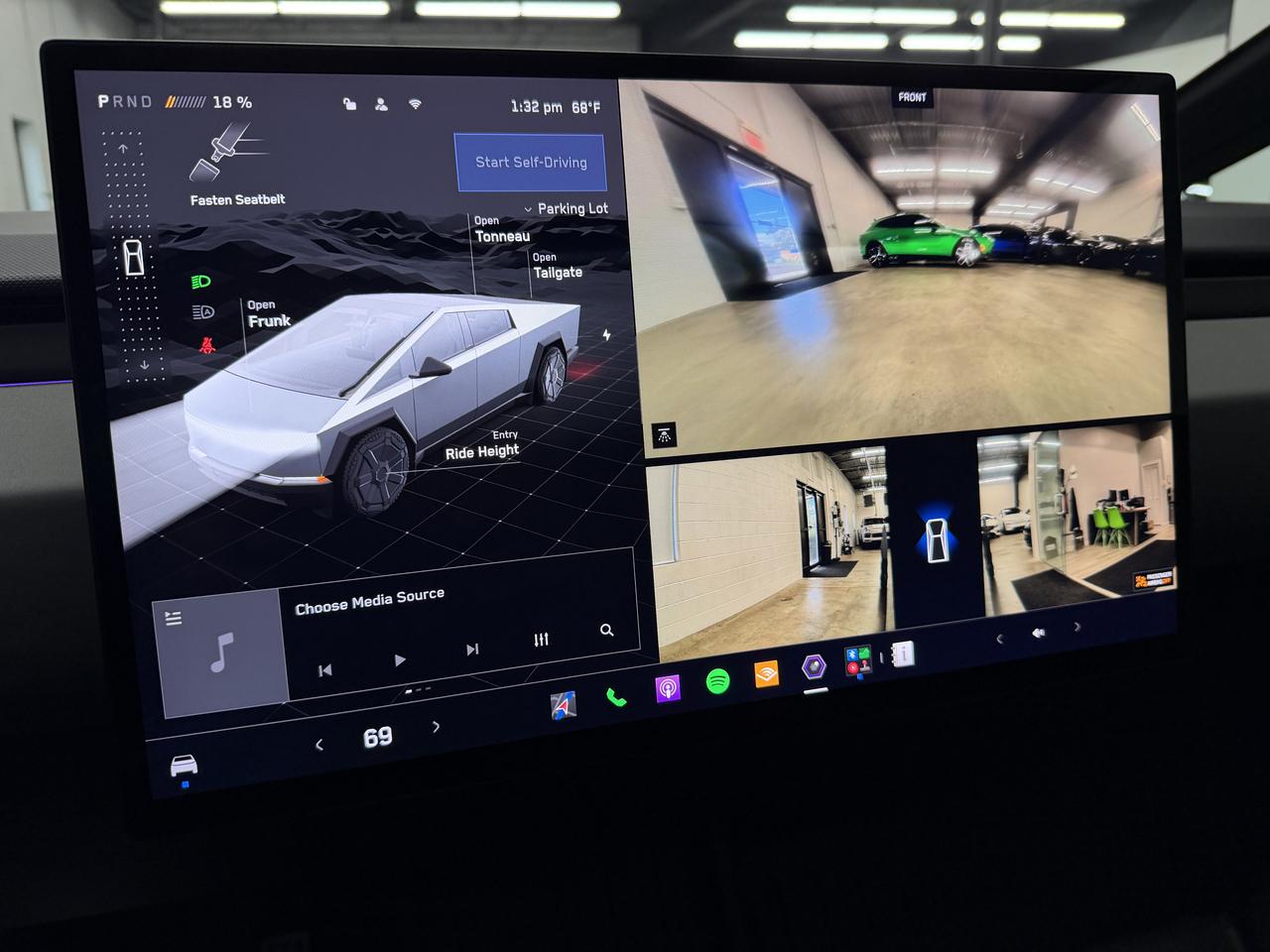 Tesla Cybertruck Base 2024