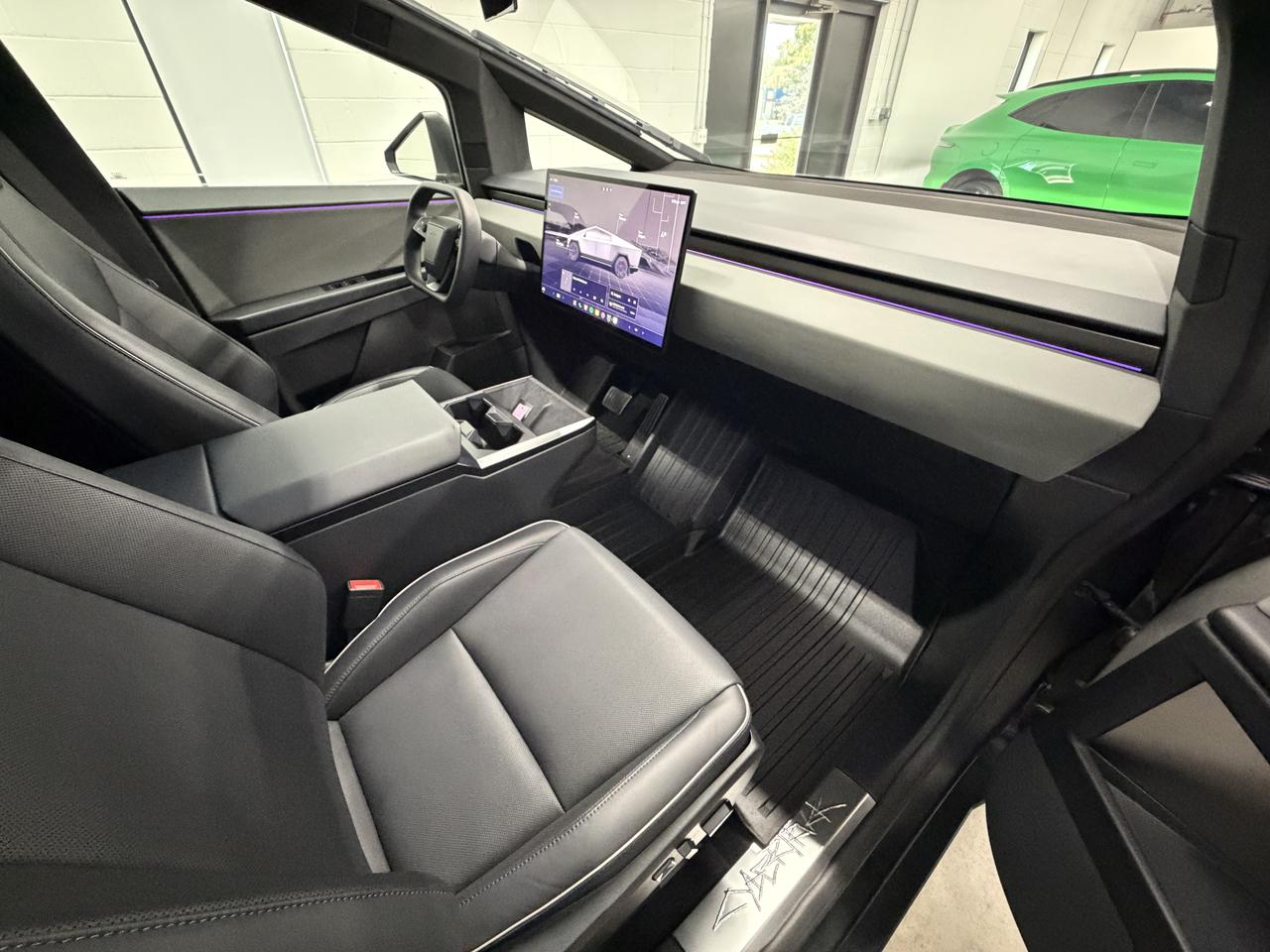 Tesla Cybertruck Base 2024
