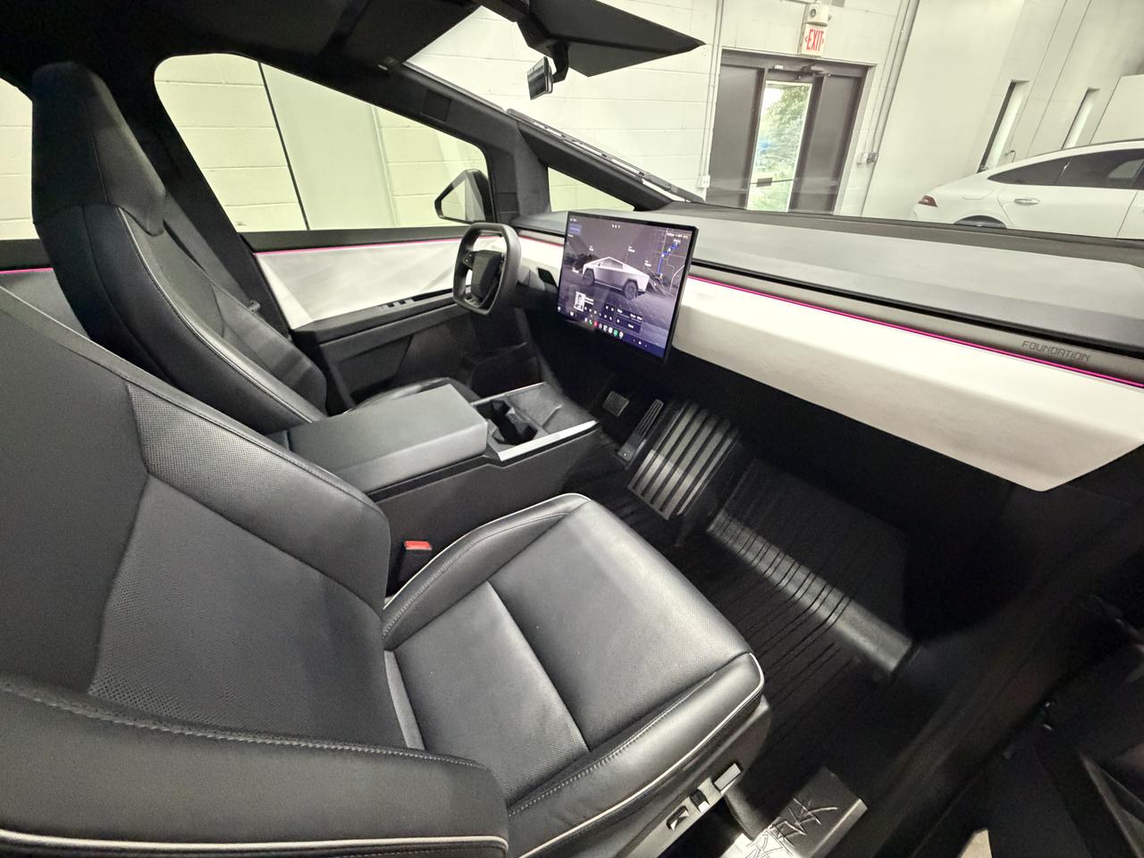 Tesla Cybertruck Base 2024
