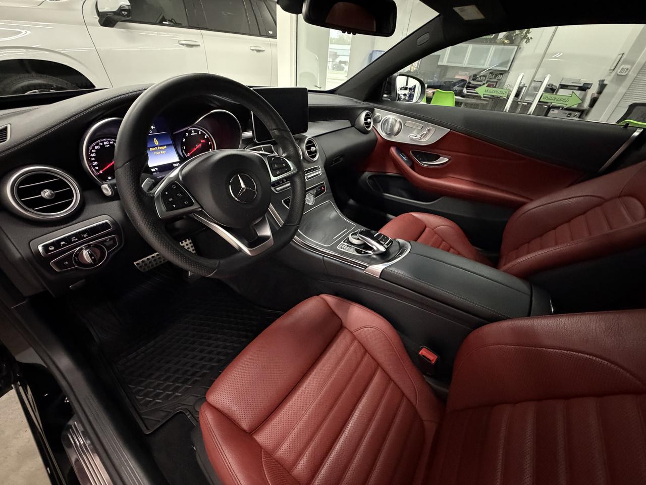 Mercedes-Benz C-Class C300 4MATIC Coupe 2017