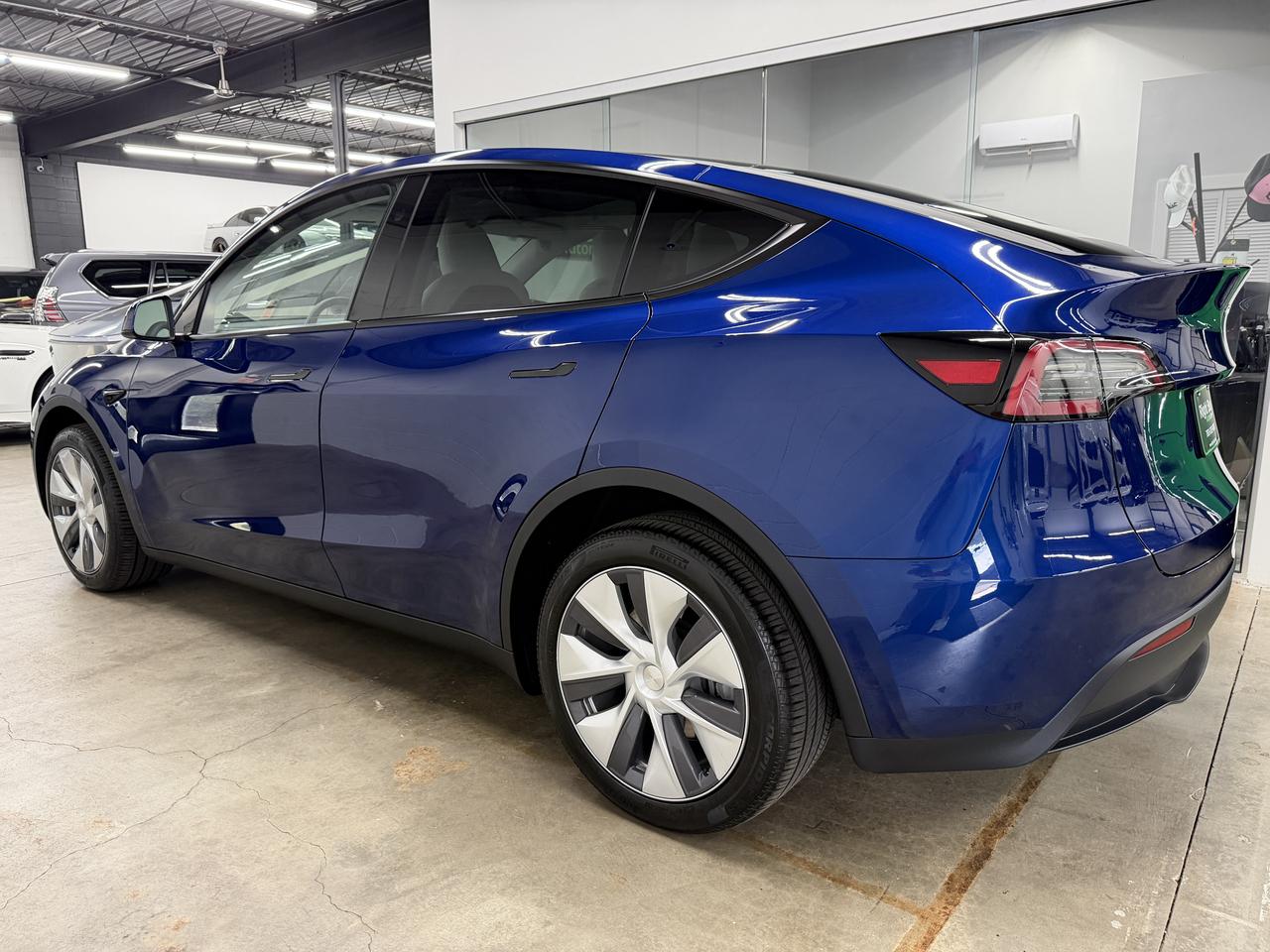 Tesla Model Y Long Range 2024