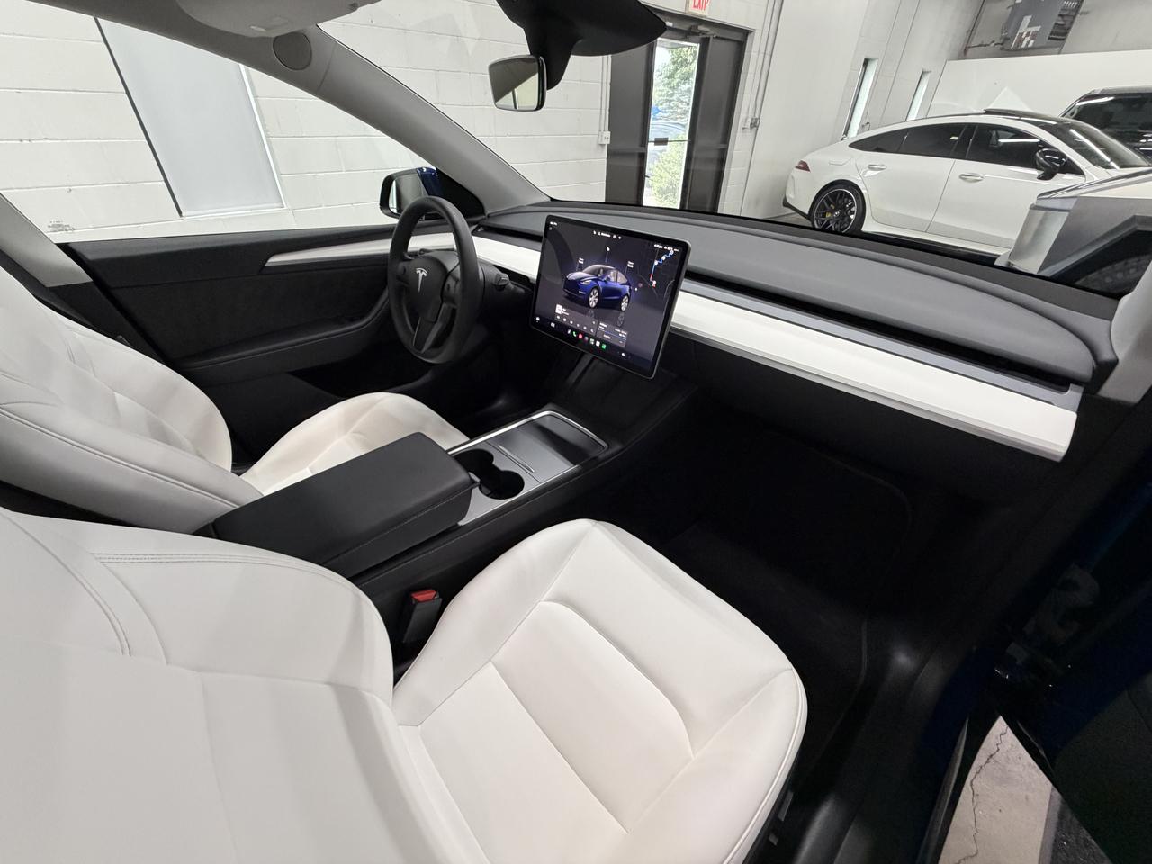 Tesla Model Y Long Range 2024