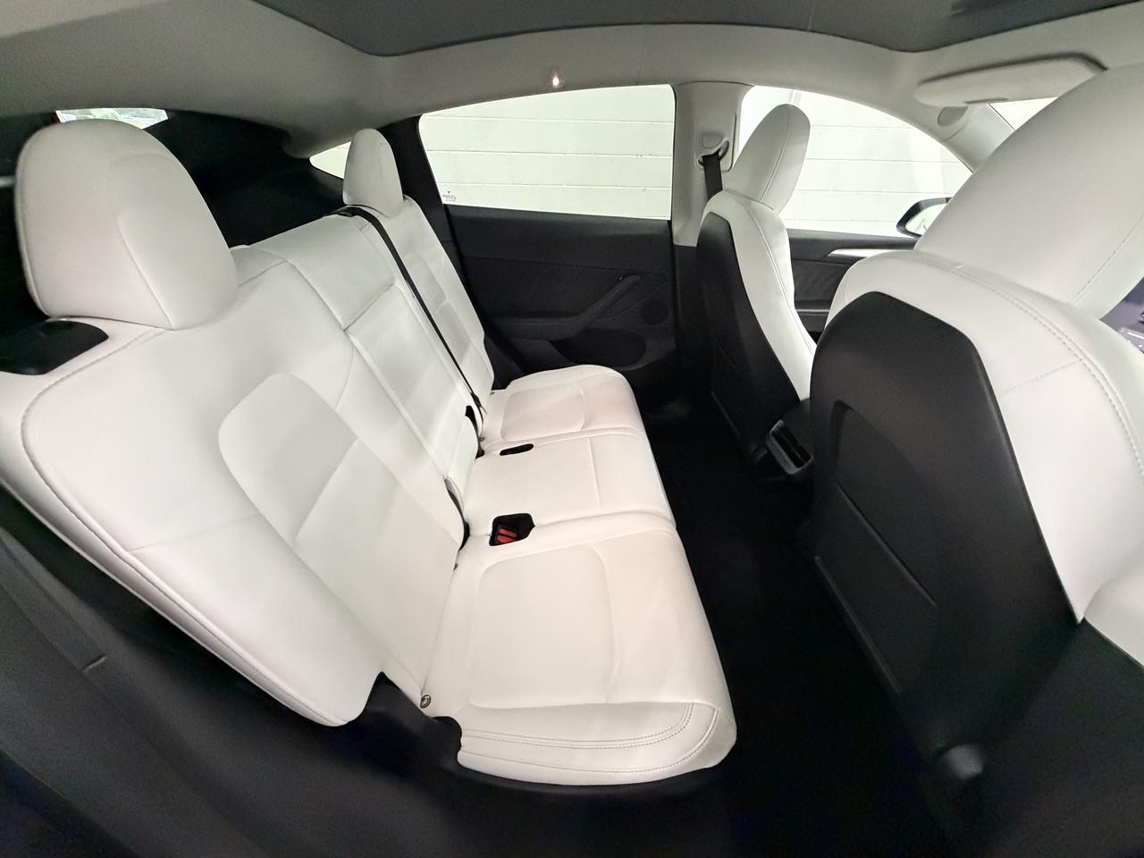 Tesla Model Y Long Range AWD 2024
