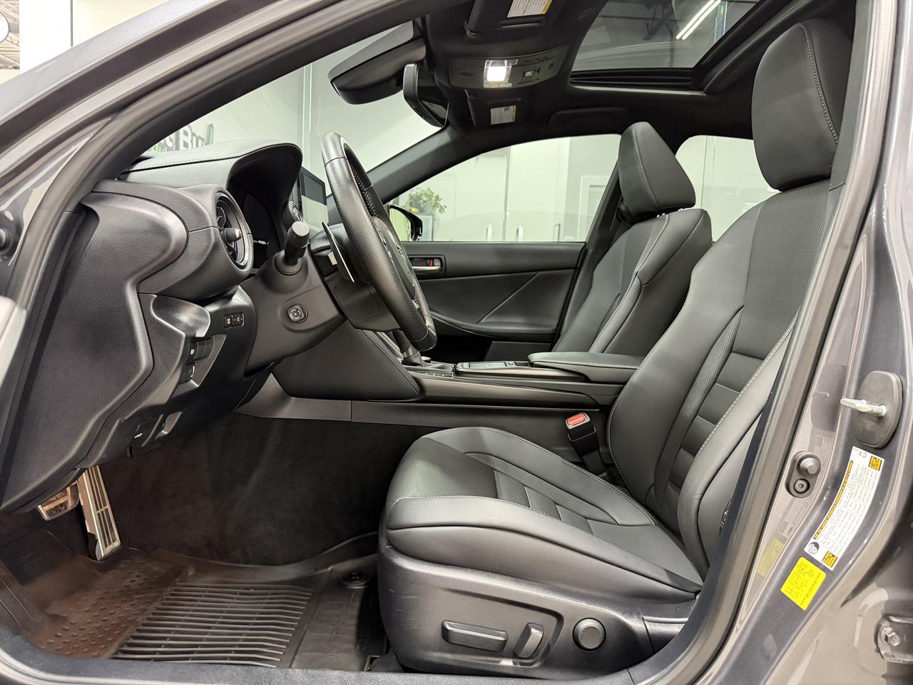 Lexus IS F SPORT 350 AWD 2024