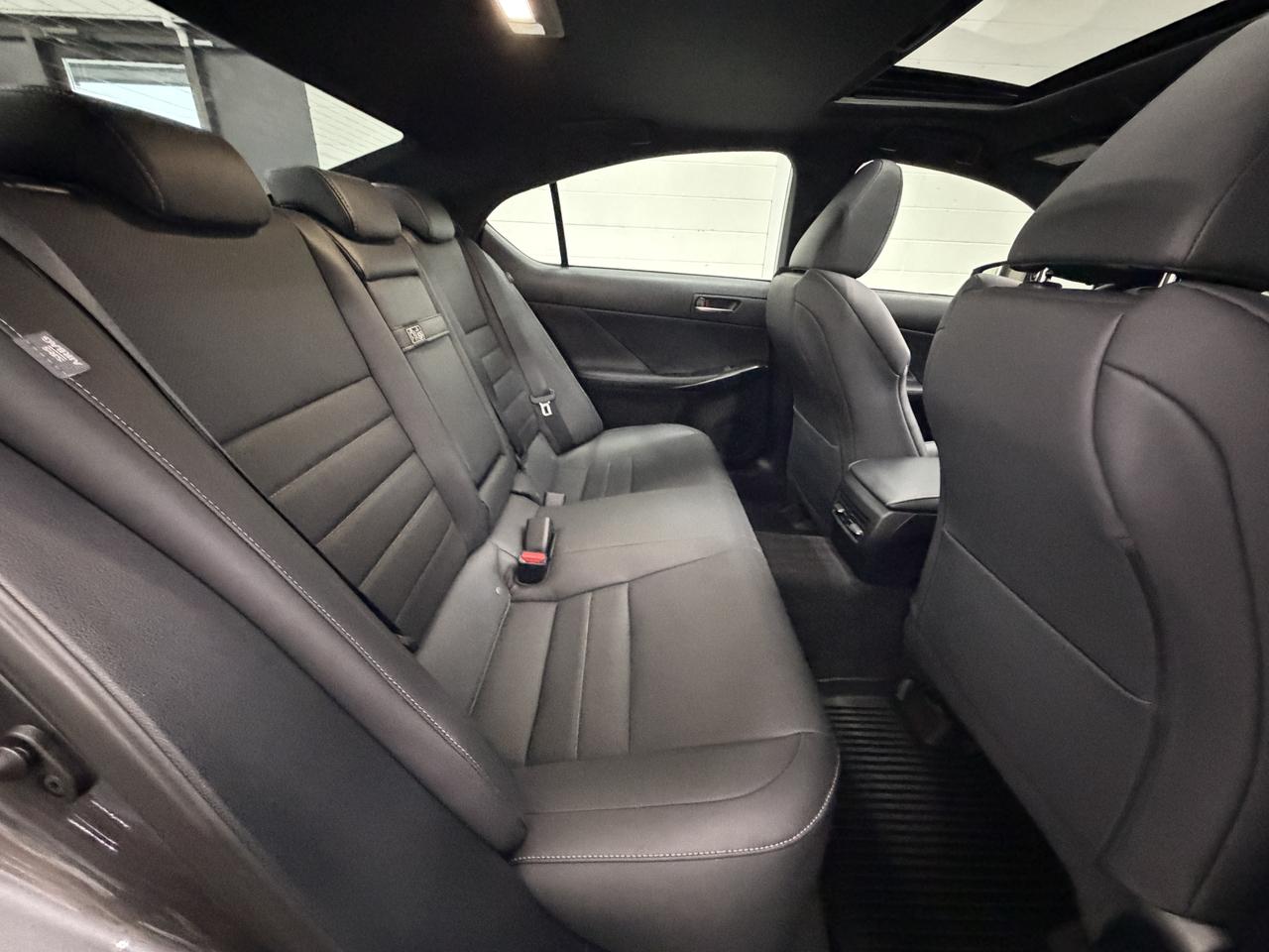 Lexus IS F SPORT 350 AWD 2024