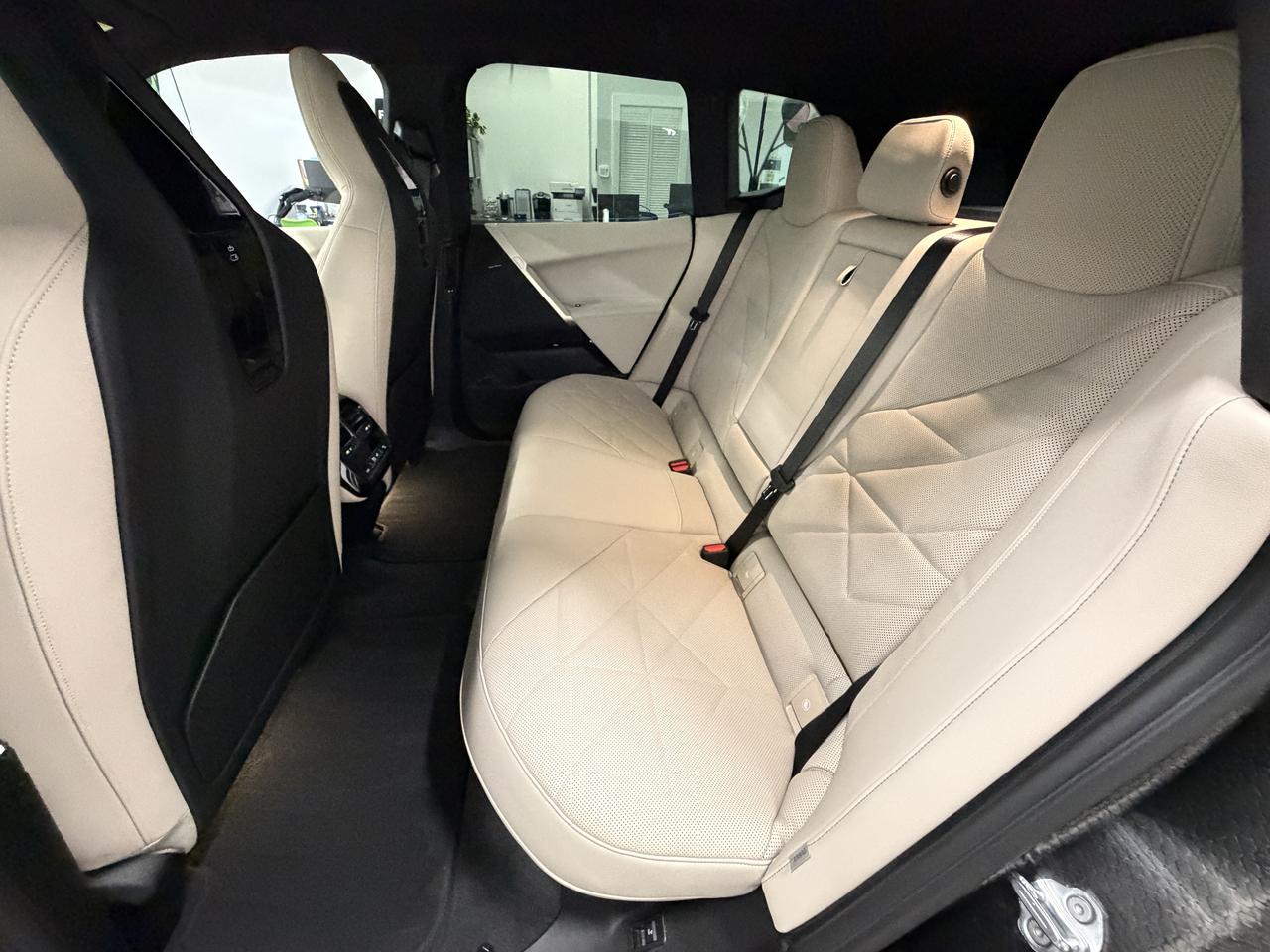 BMW iX xDrive50 2024