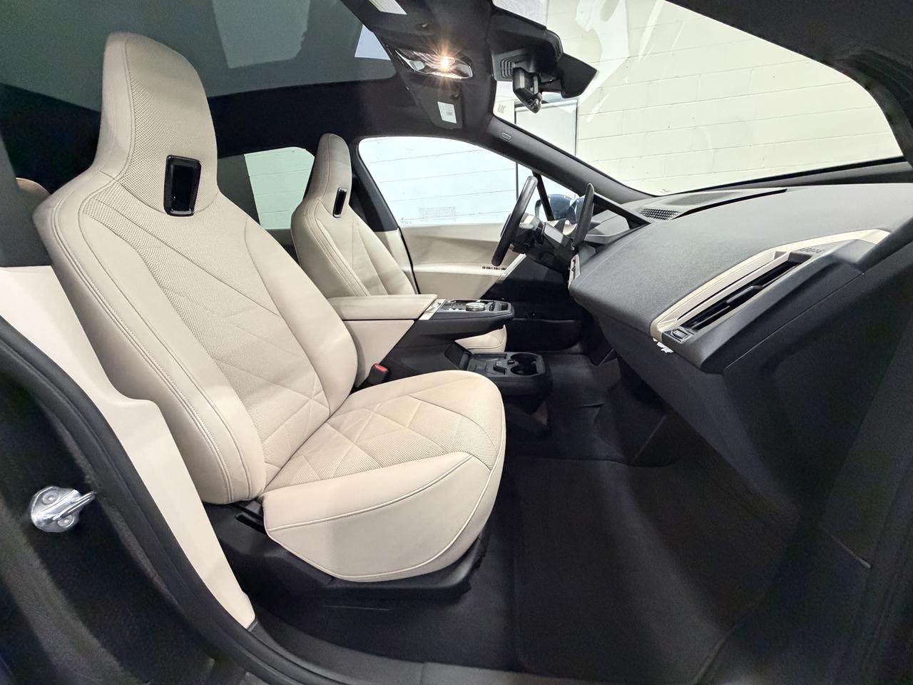BMW iX xDrive50 2024