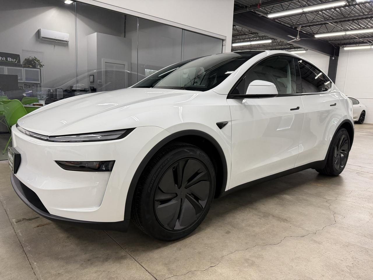 2026 Tesla Model Y Premium AWD