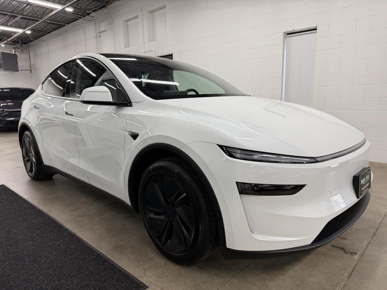 Tesla Model Y Premium AWD 2026