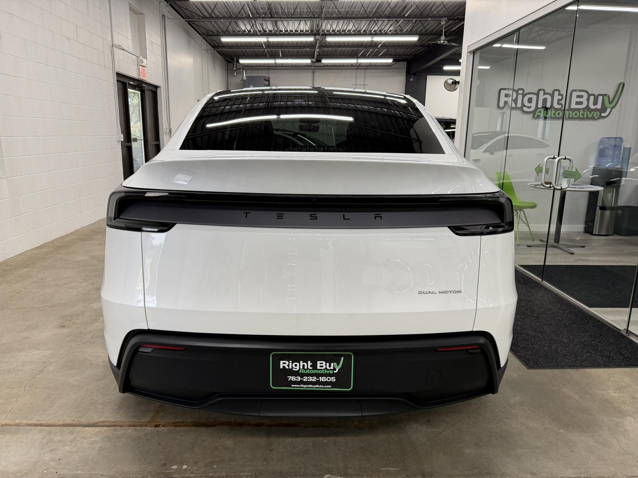 Tesla Model Y Premium AWD 2026
