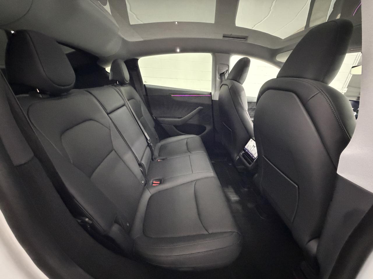 Tesla Model Y Premium AWD 2026