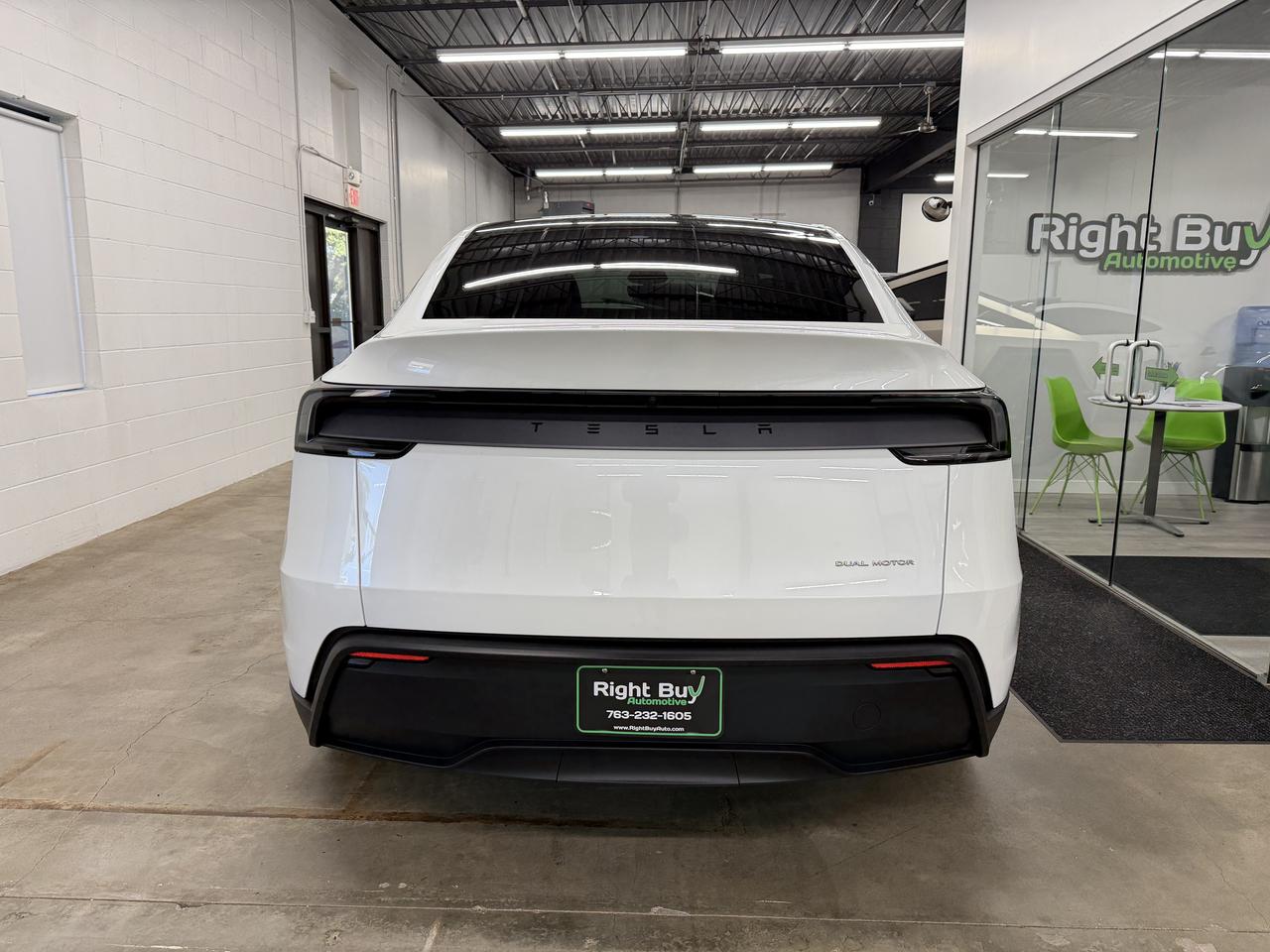 Tesla Model Y Premium AWD 2026