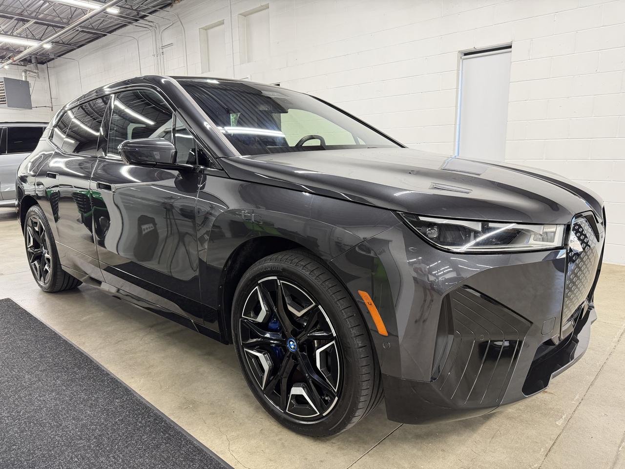 BMW iX xDrive50 2024
