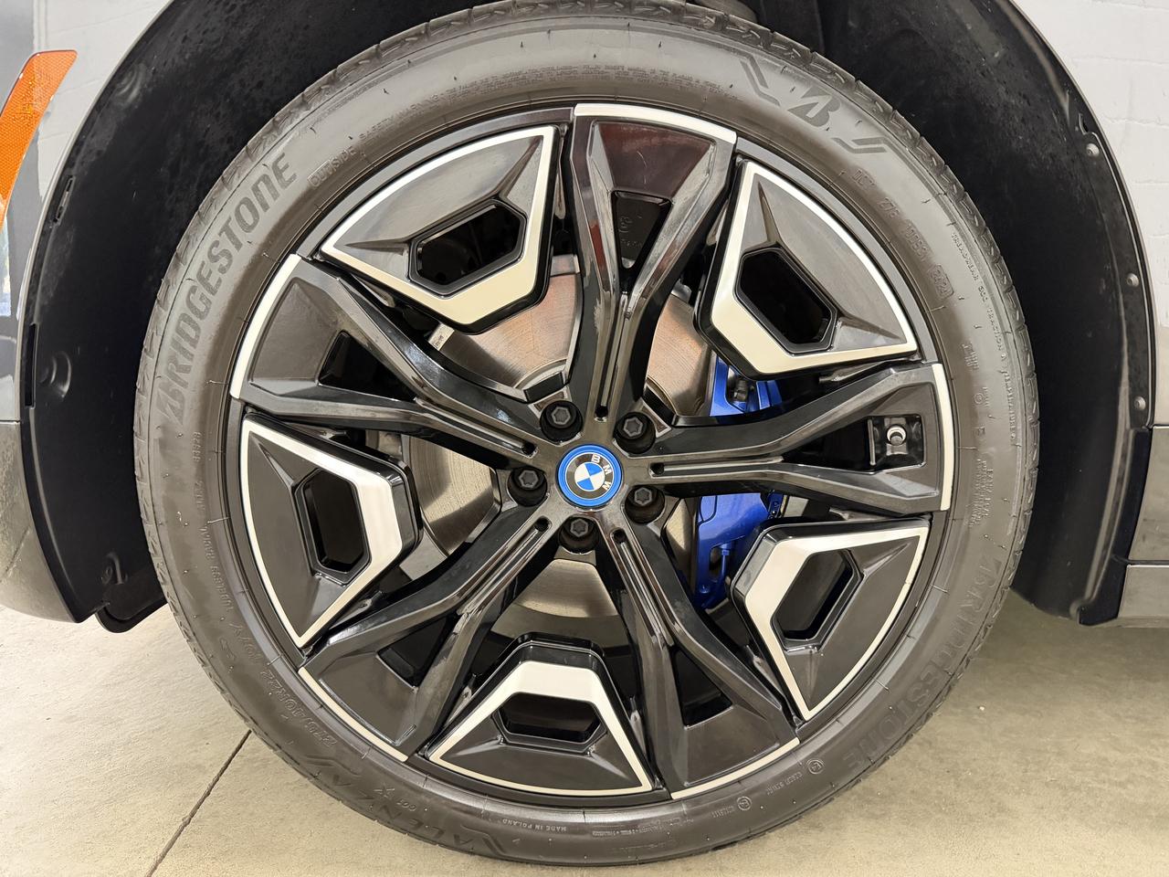 BMW iX xDrive50 2024