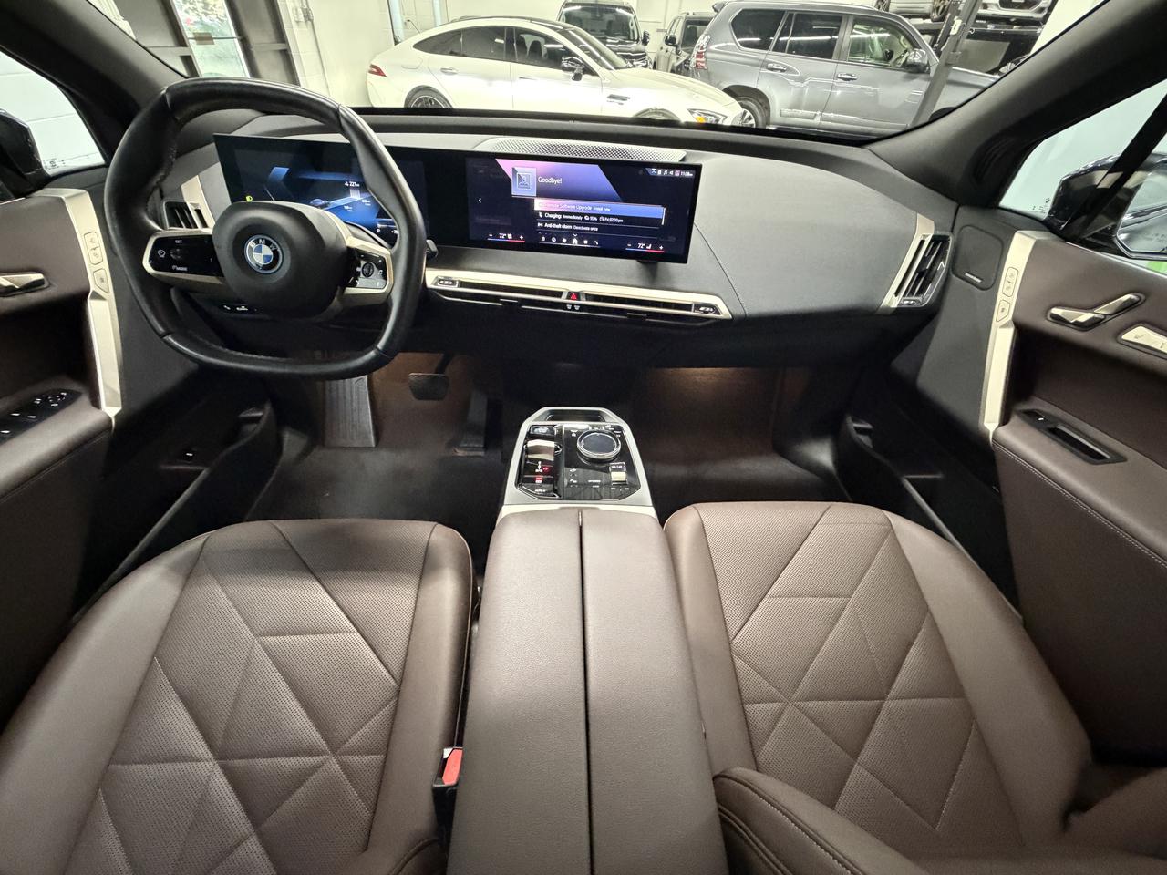 BMW iX xDrive50 2024