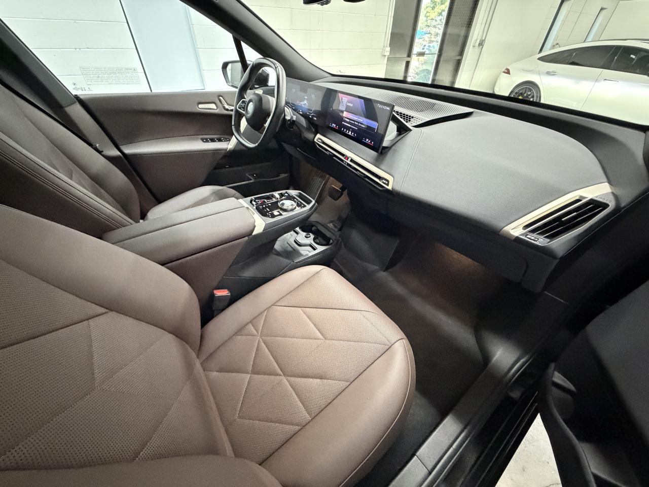 BMW iX xDrive50 2024