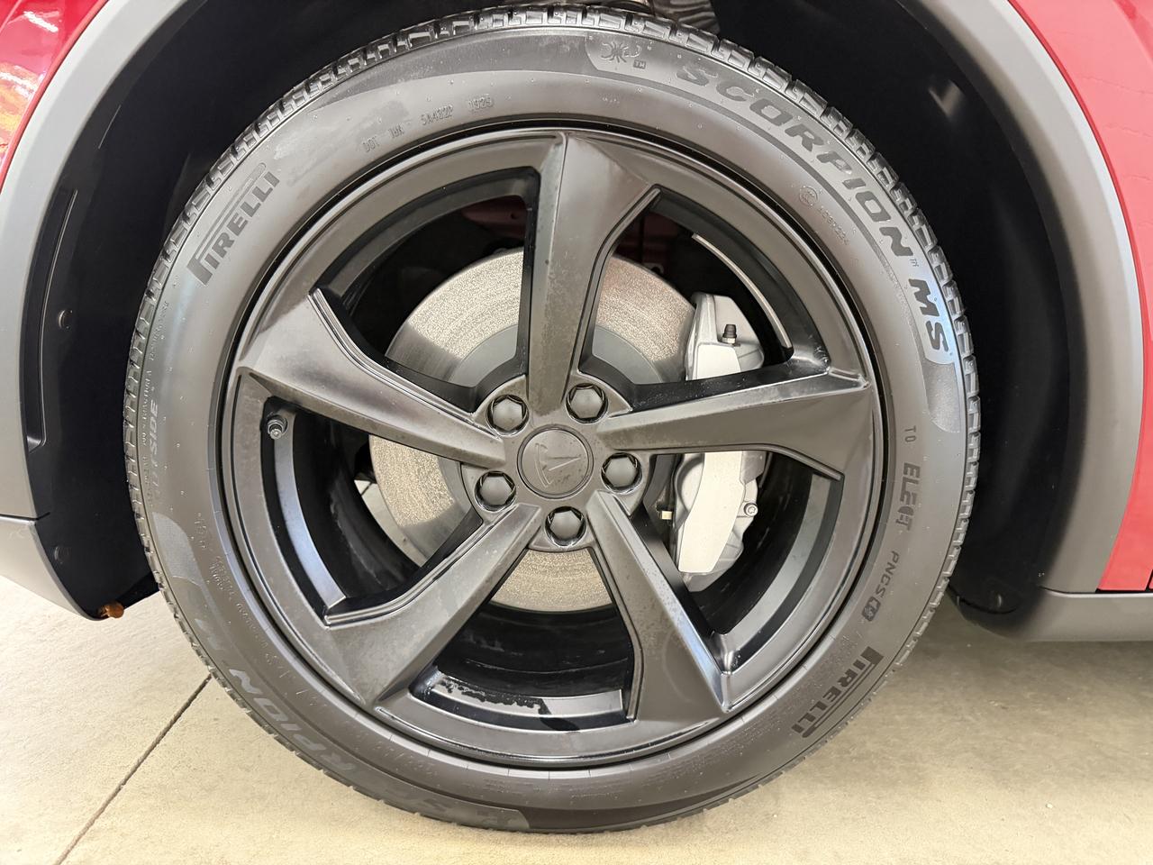 Tesla Model Y Premium AWD 2026