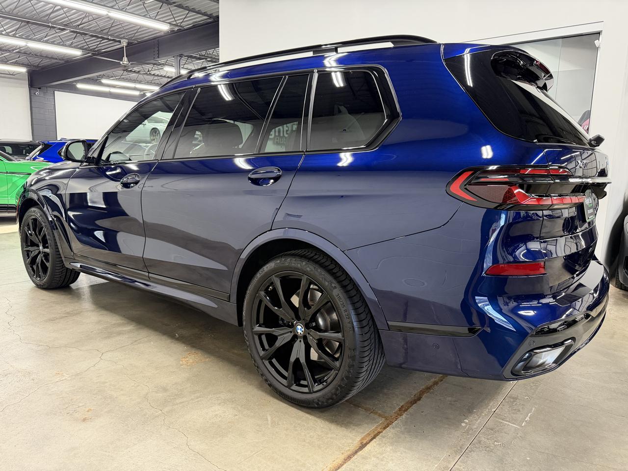 BMW X7  2024