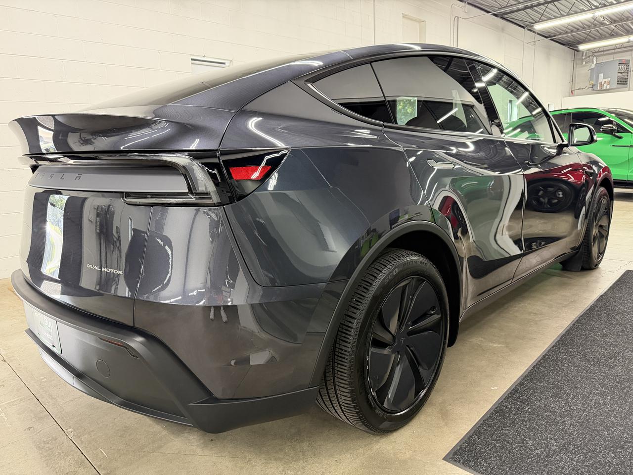 Tesla Model Y Premium AWD 2026