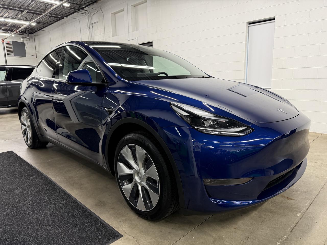 Tesla Model Y Long Range 2024