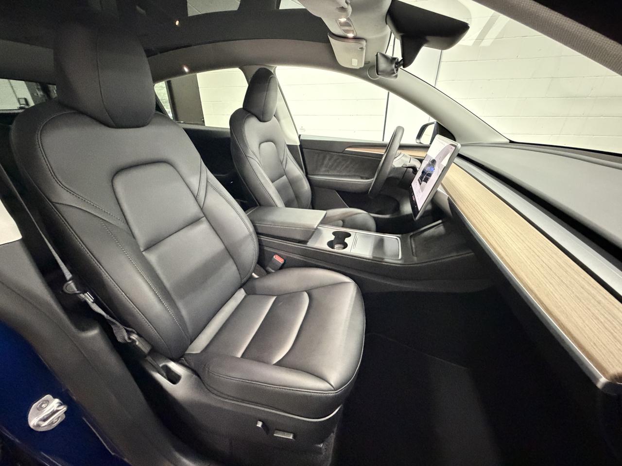 Tesla Model Y Long Range 2024