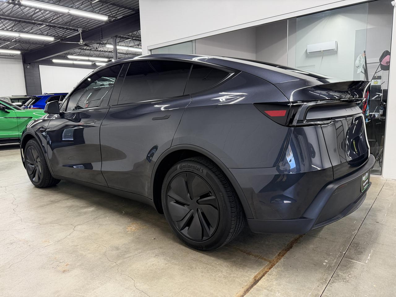 Tesla Model Y Premium AWD 2026