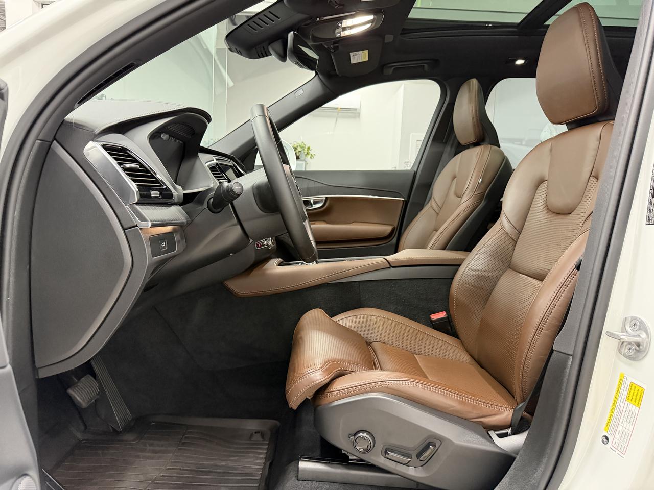 Volvo XC90 B6 Ultra 2025